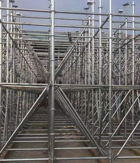 盤扣腳手架搭建工程